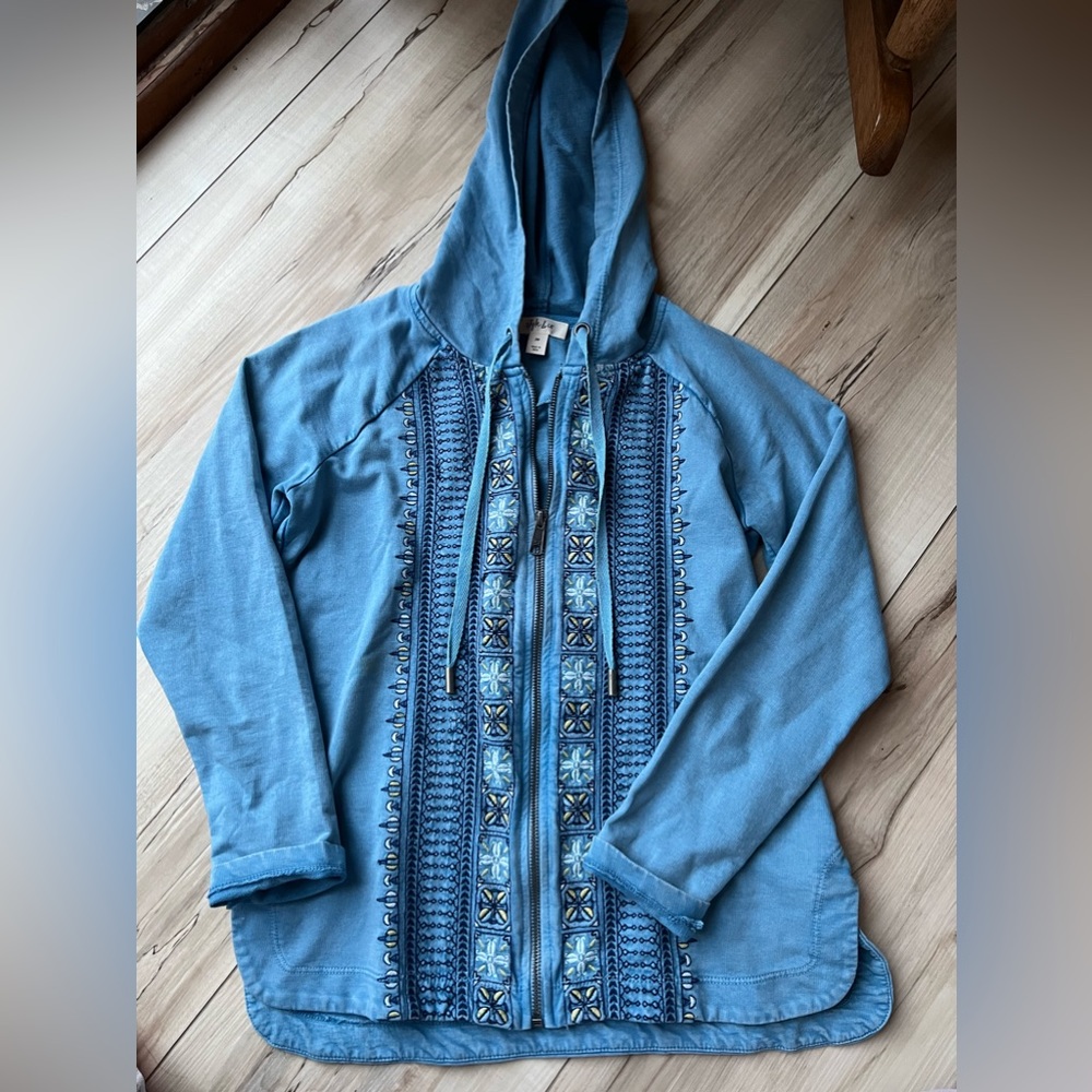 Style and Co zip up sweater, size PP. Super fun embroidered boho look!